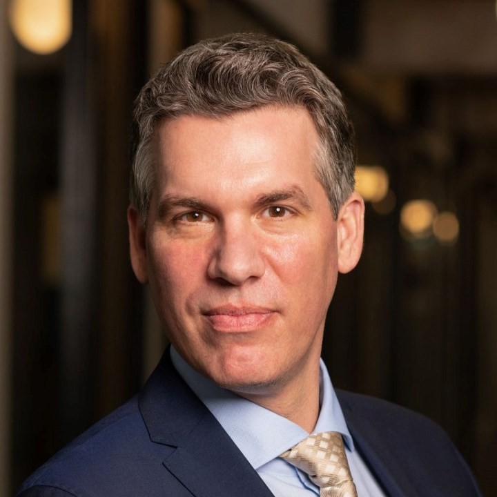 Arno Markus, CEO of iCareerSolutions